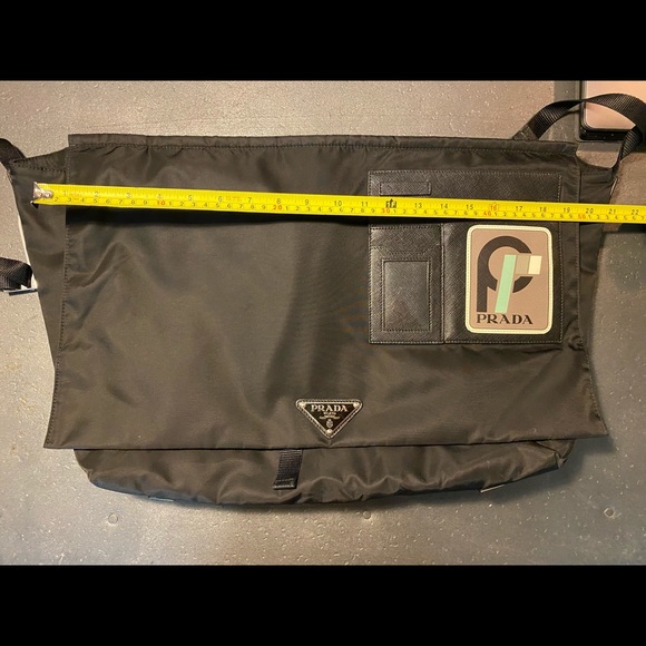 large Prada messenger bag - Picture 5 of 12